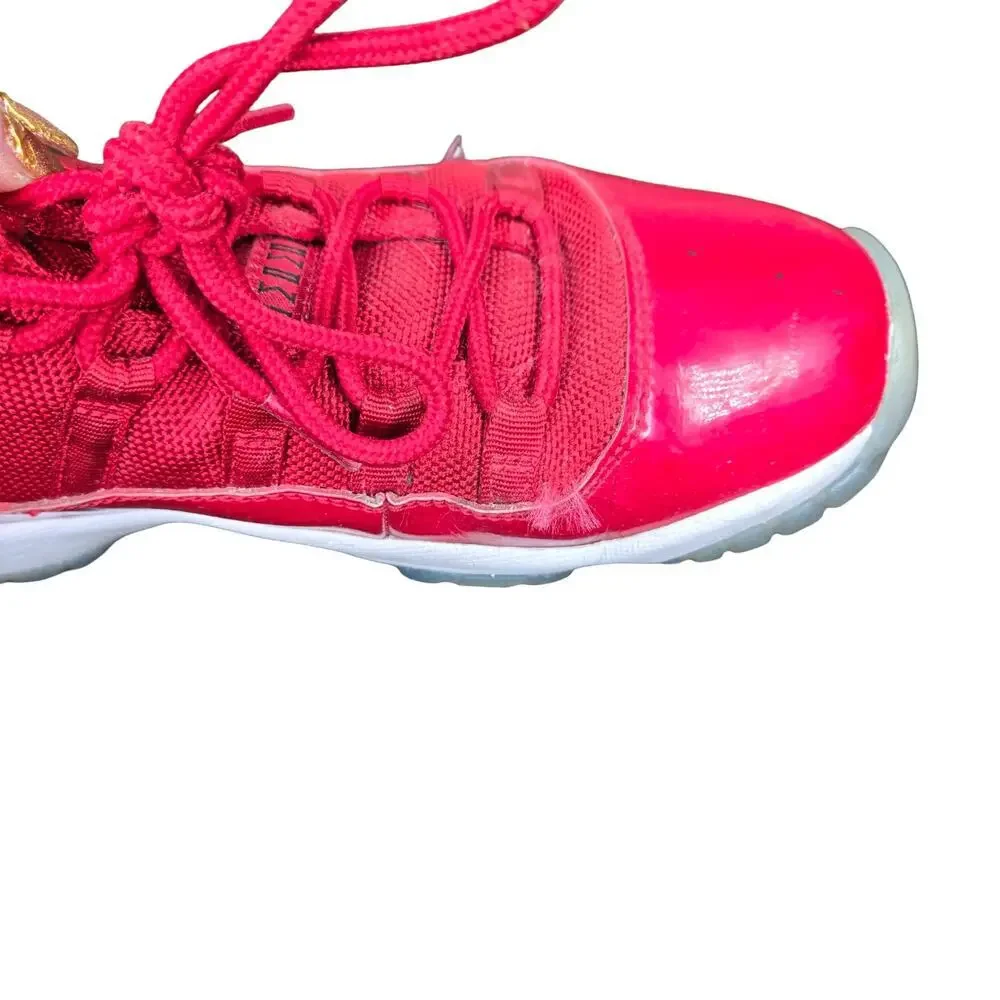 Jordan 11 Retro Red Boy's Sneaker Size: 5Y‎